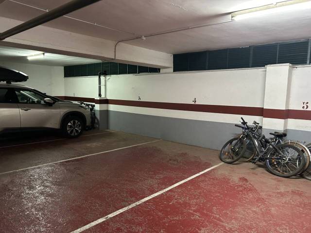 Garaje en Venta en González Tablas en Pedralbes