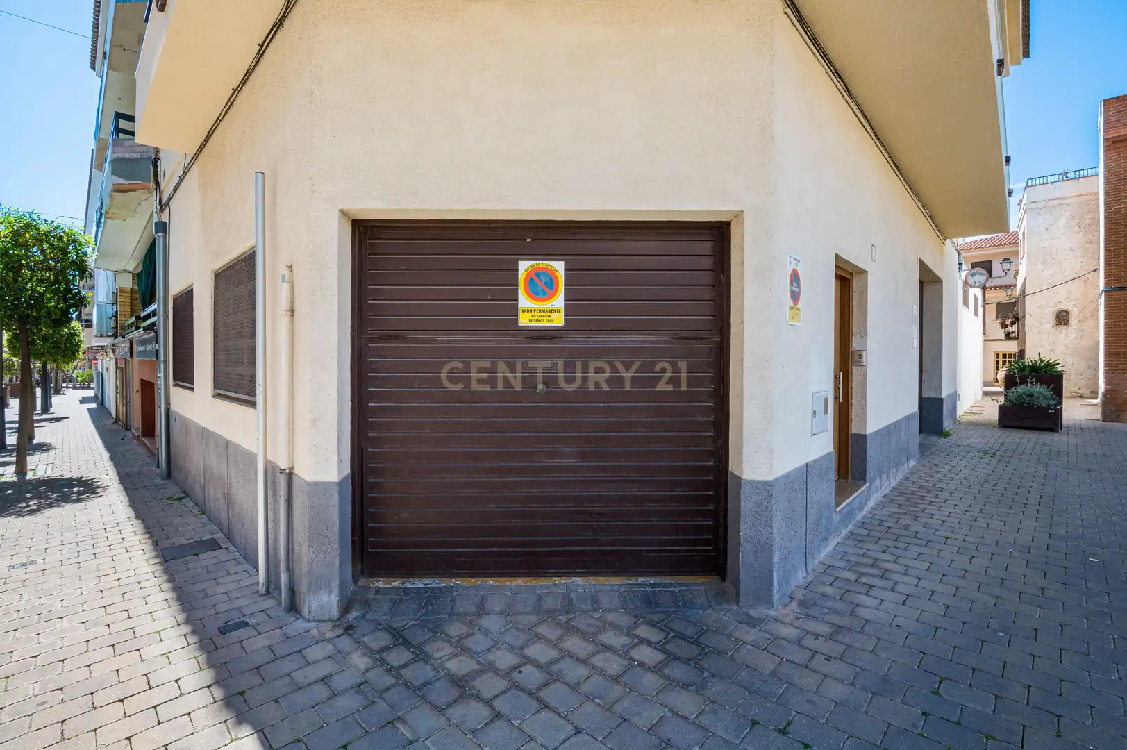 Parking of Houses for sale in Cunit  with Air Conditioner, Storage room and Balcony