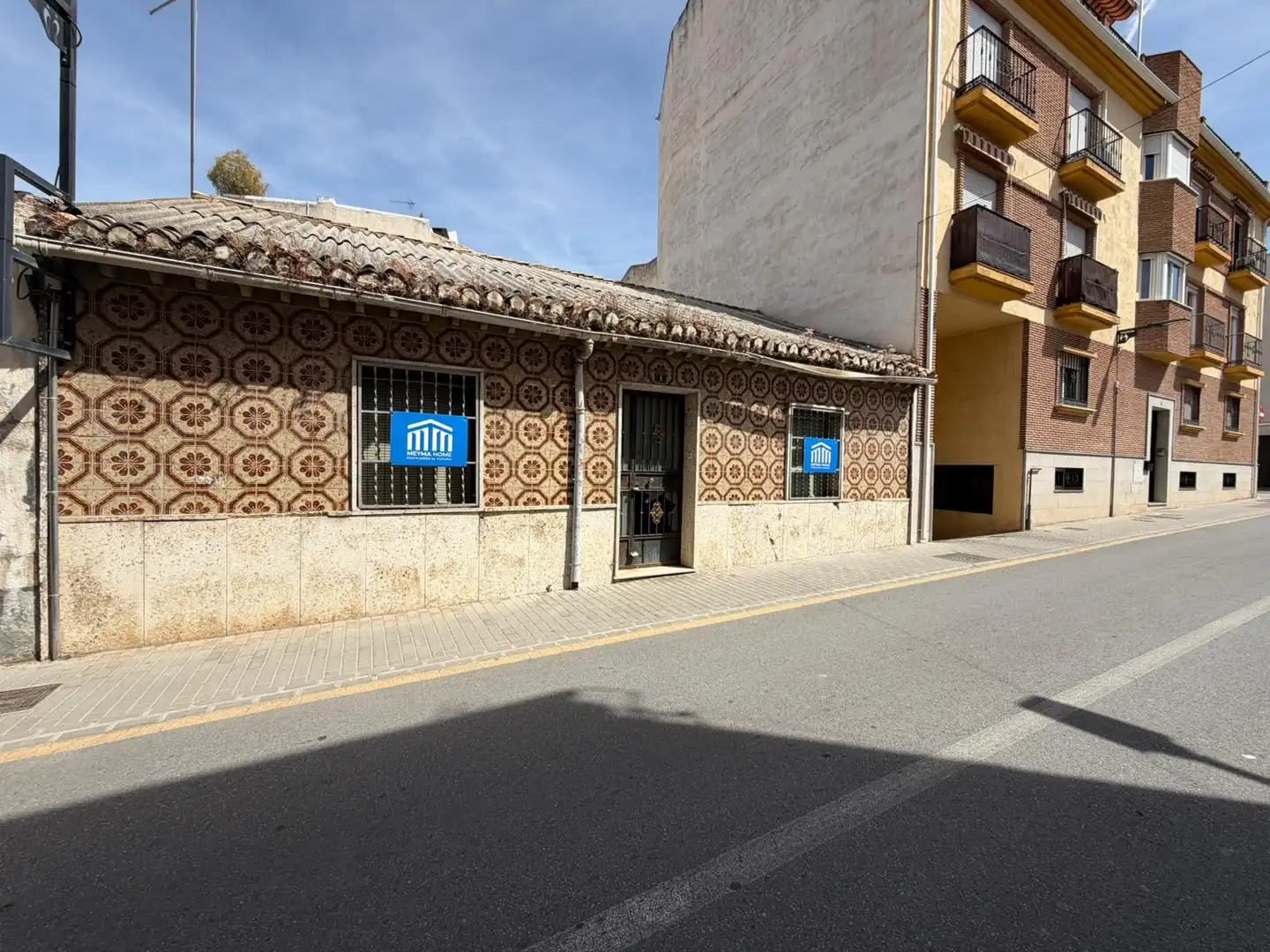 Vista exterior de Àtic en venda en Maracena amb Aire condicionat, Calefacció i Terrassa