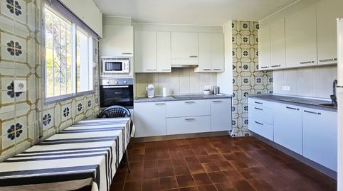 Foto 5 de Casa o xalet en venda a Lugar Sombreu, 41, Miño, A Coruña