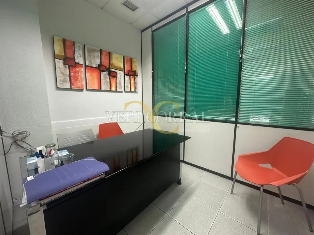 Commercial properties for rent in Oviedo   with Air Conditioner