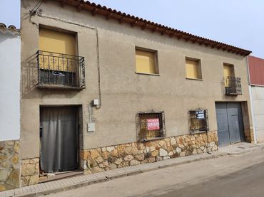 Haus zum Verkauf in Villamayor de Santiago