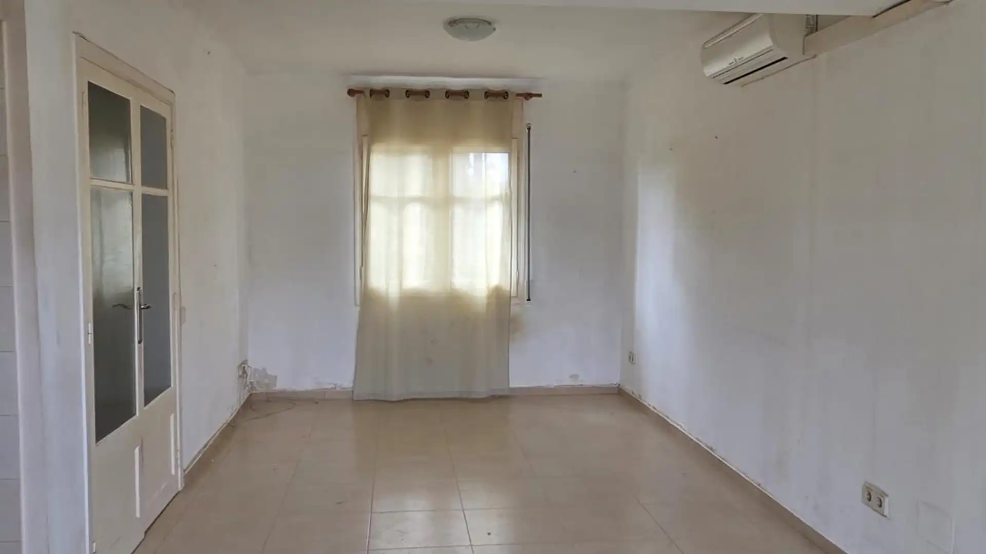 Single-family semi-detached for rent in Montalnou - Milans del Bosc