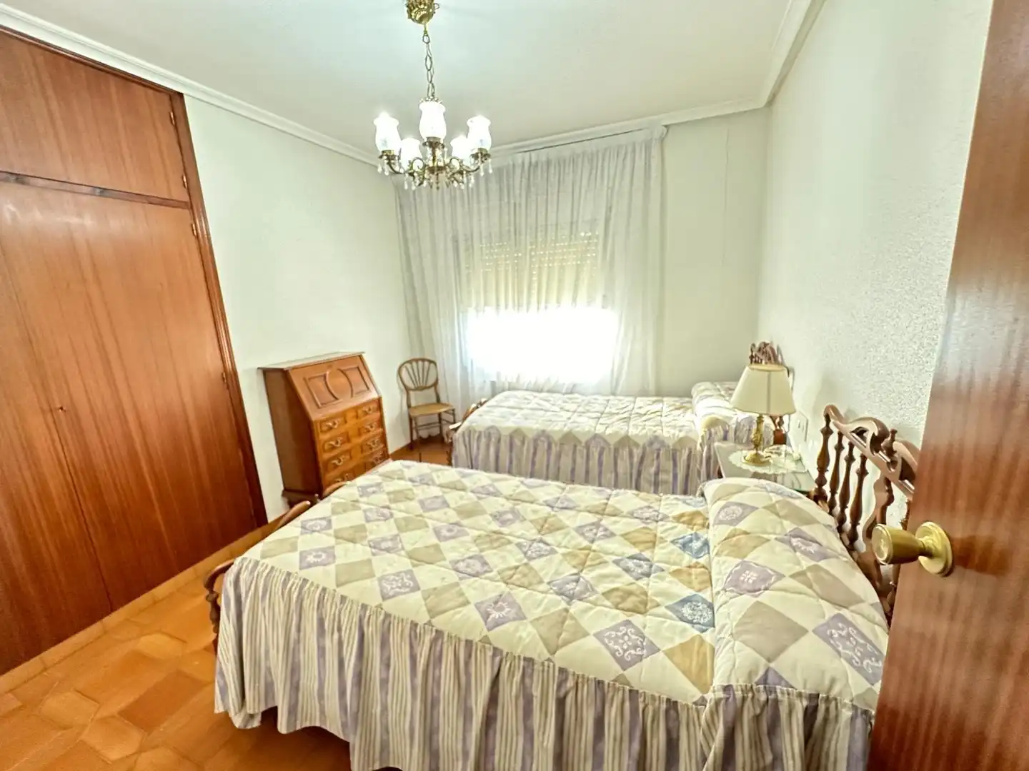 Habitación de Casa adosada en venta en Salinas con Calefacción, Jardín privado y Terraza