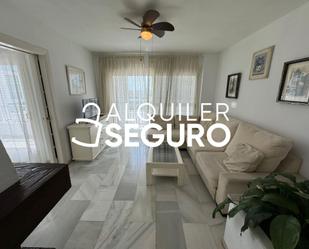 Living room of Flat to rent in Marbella  with Terrace and Swimming Pool