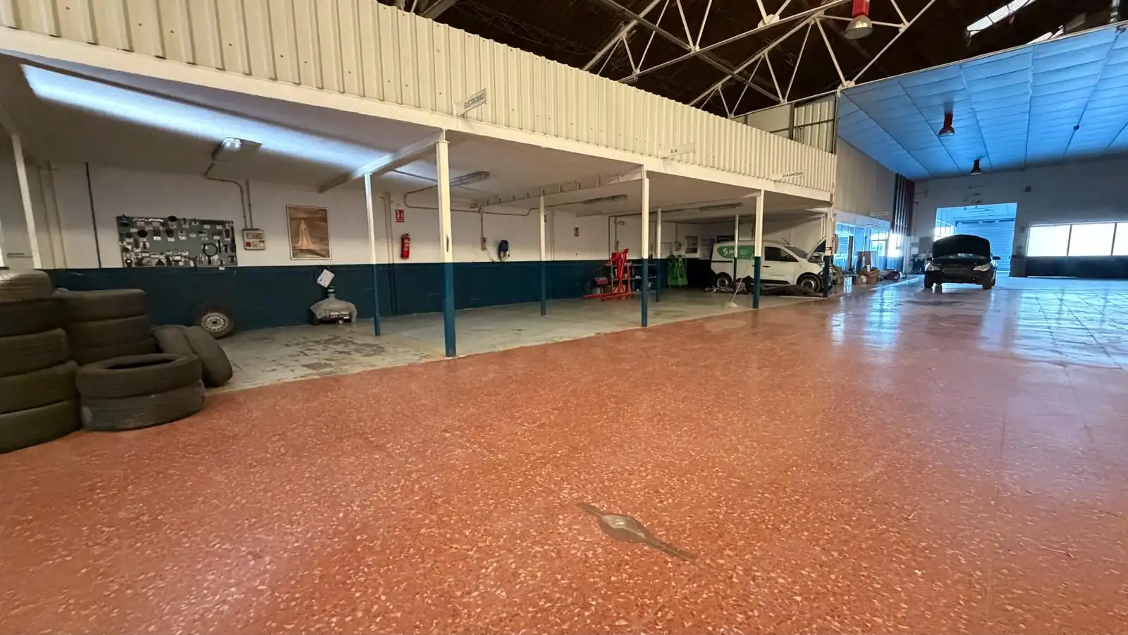 Parking de Nave industrial en venta en Cartagena