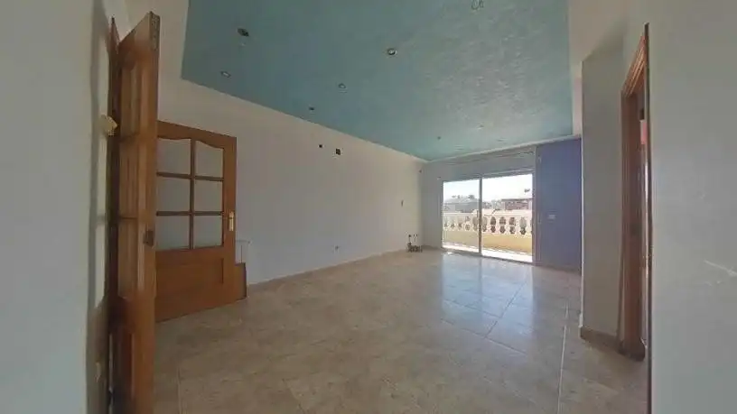 Sala d'estar de Pis en venda en El Vendrell amb Terrassa