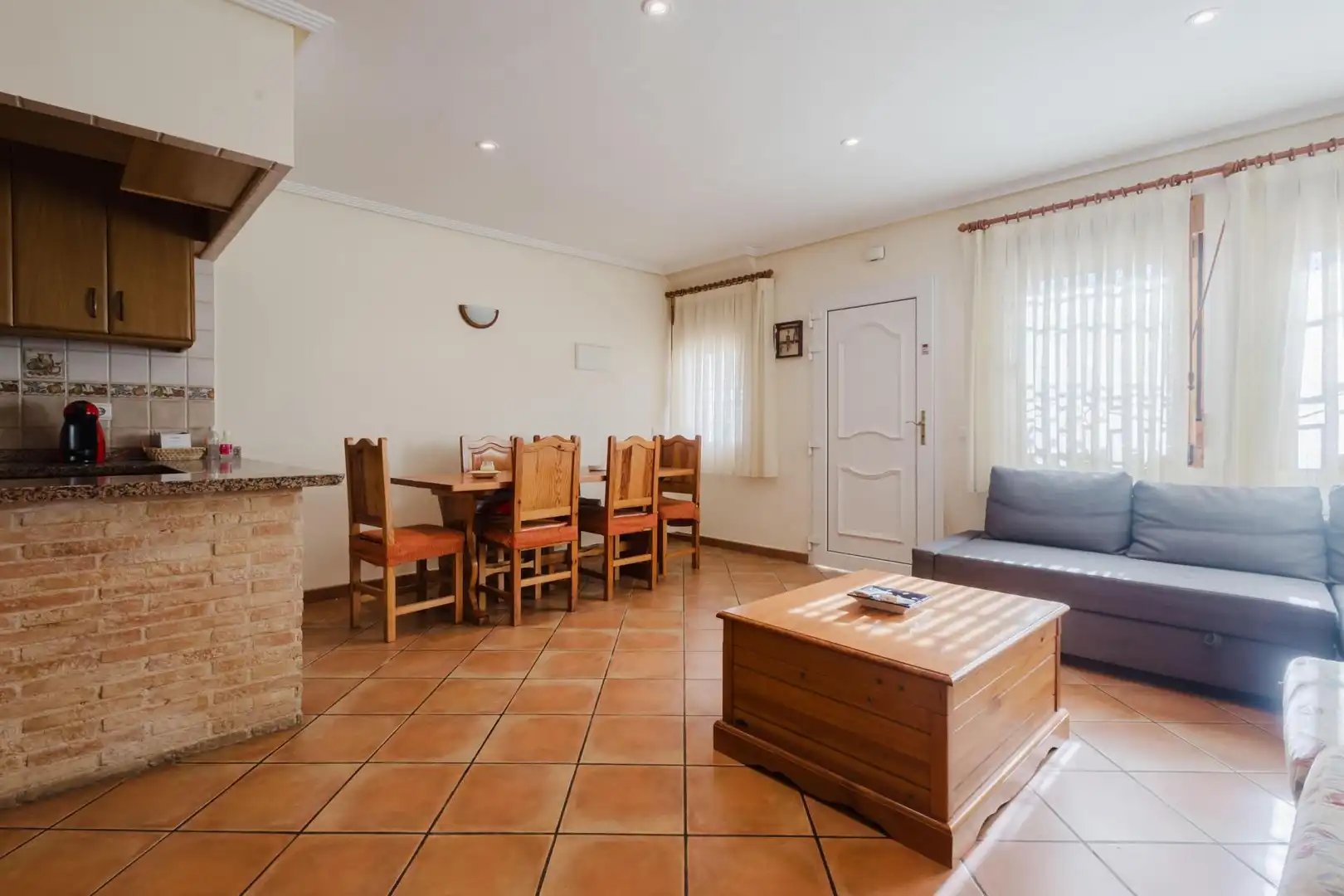 Sala de estar de Apartamento en venta en Torrevieja con Jardín privado