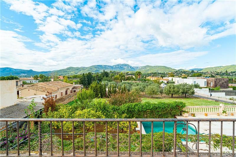 Vista exterior de Casa o xalet en venda en  Palma de Mallorca amb Aire condicionat, Jardí privat i Terrassa