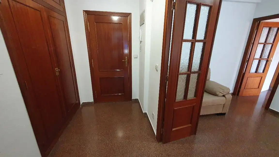 Wohnung zur Miete in Petrer mit Möbliert, Ofen und Waschmaschine