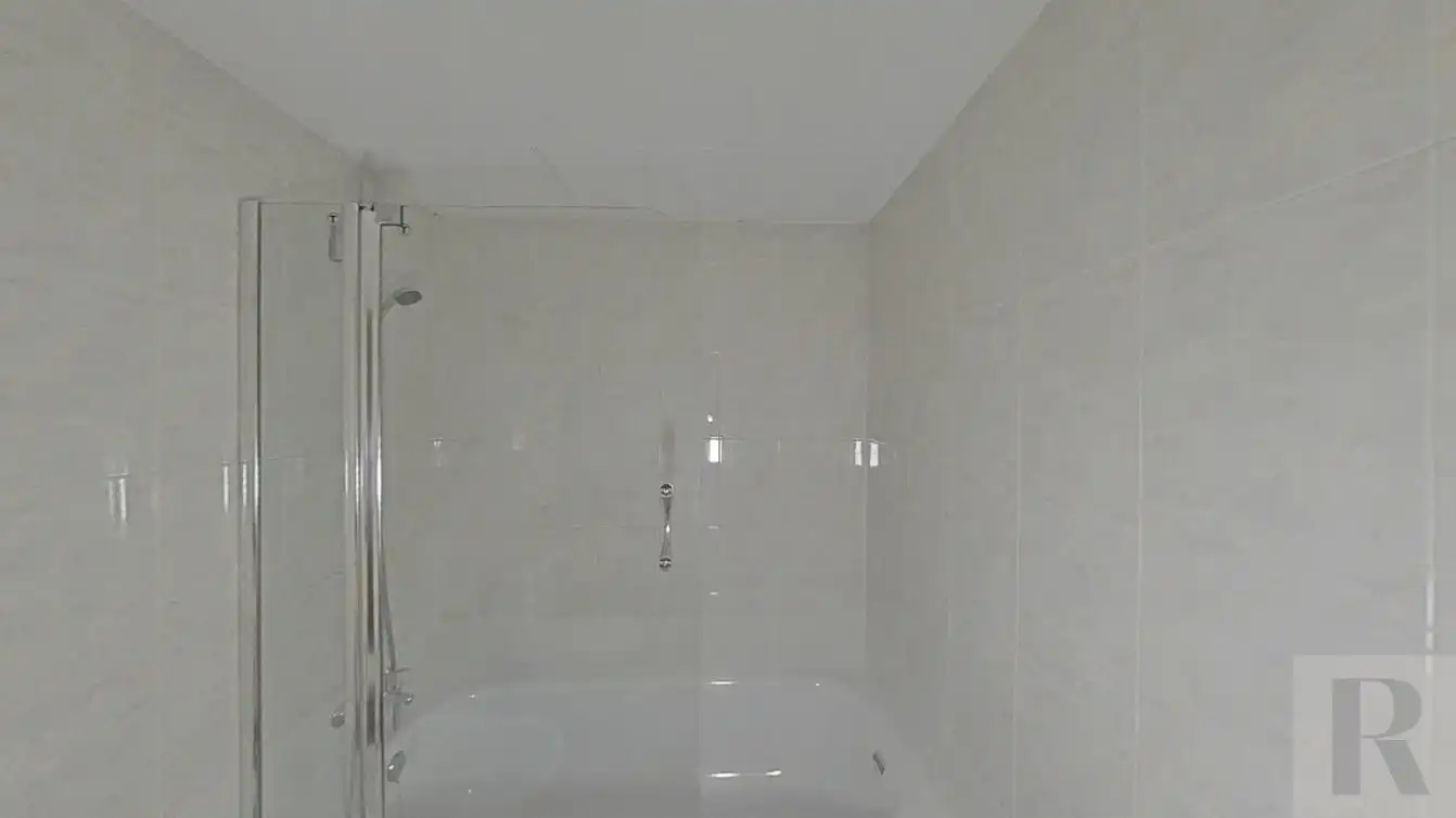 Baño de Piso en venta en Sabadell con Calefacción y Terraza
