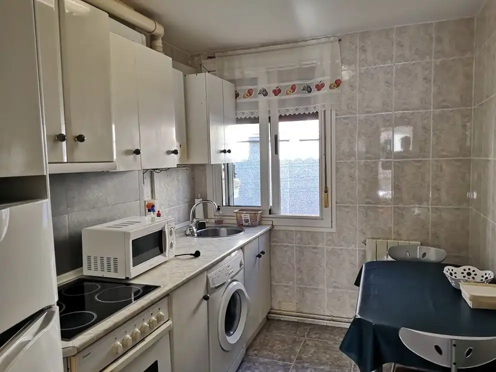 Cocina de Piso de alquiler en Pasaia con Calefacción, Parquet y Amueblado