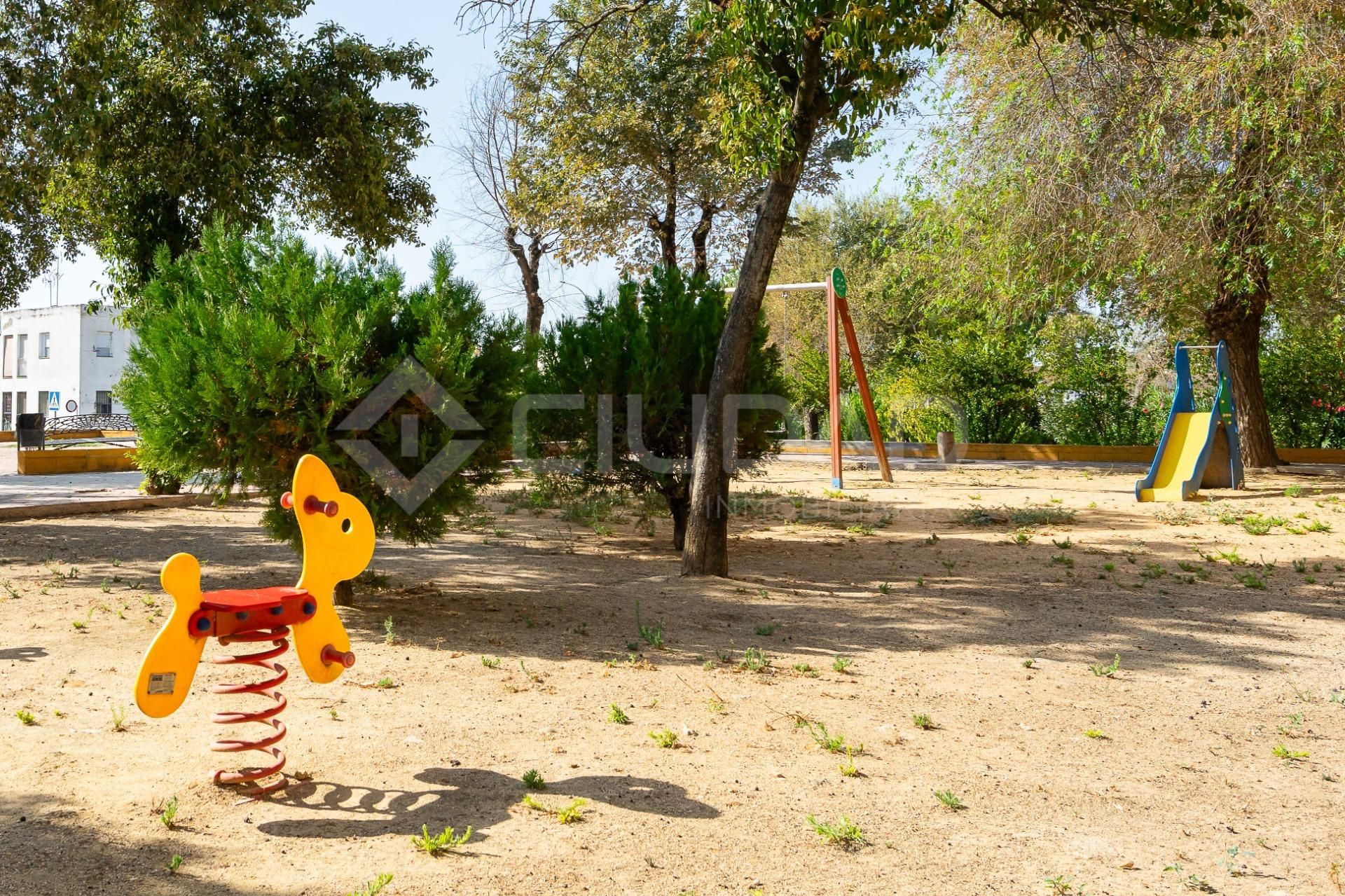Flat for sale in Coria del Río