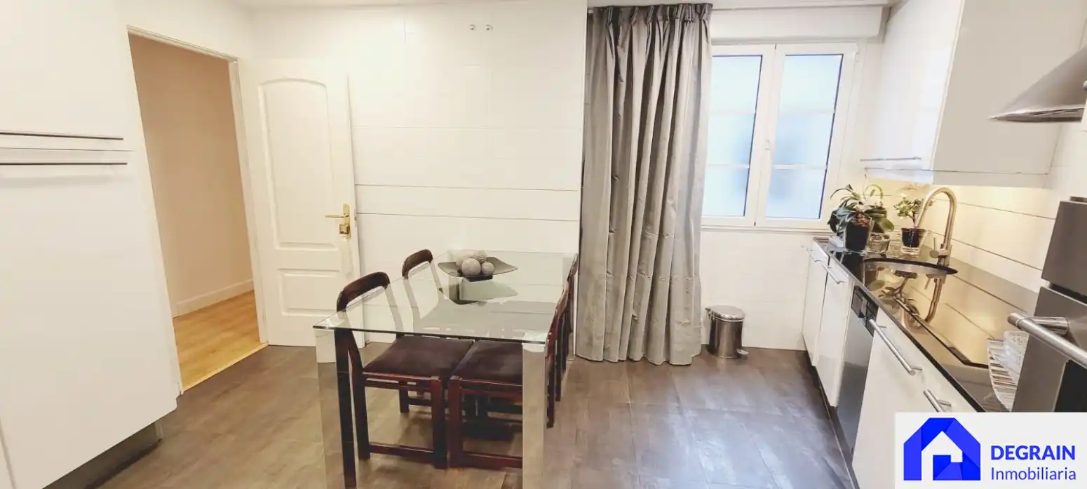 Dining room of Flat for sale in Oviedo   with Heating