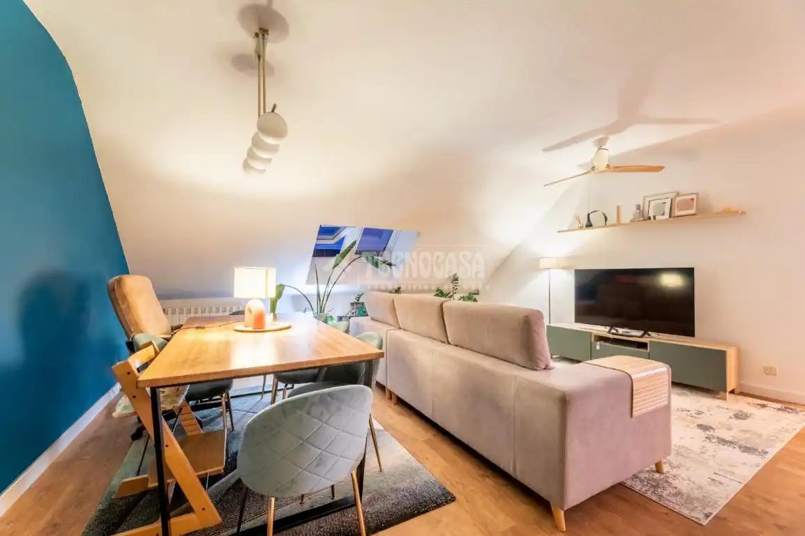 Sala de estar de Piso en venta en Las Rozas de Madrid con Calefacción y Trastero