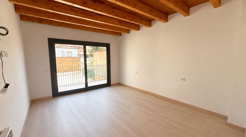 Foto 4 de Casa adosada en venda a Carrer del Vendrell, Manlleu, Barcelona