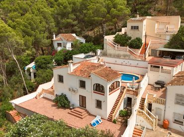 Casa rústica amb piscina en venda a L'Atzúbia