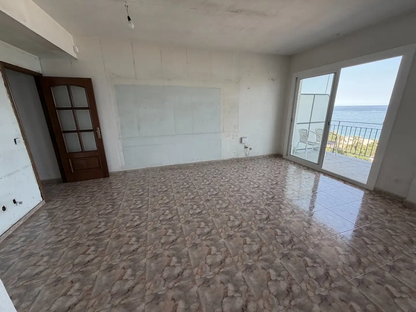 Piso con terraza en venta en Avinguda del Maresme 451, imagen 4