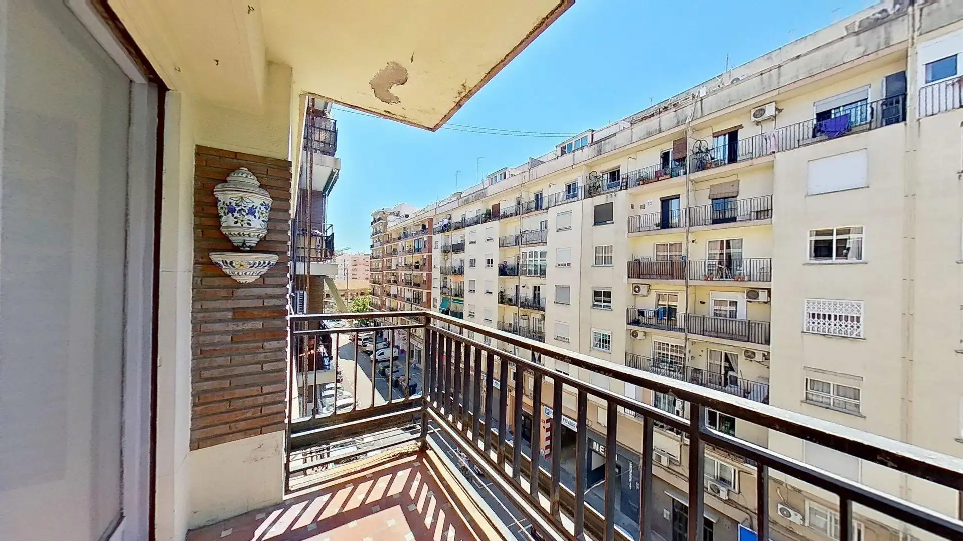 Außenansicht von Wohnung zum Verkauf in Valencia