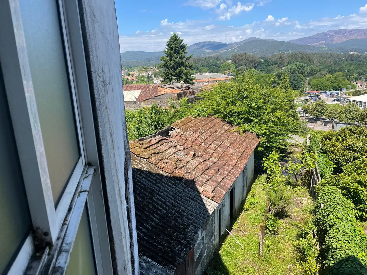 Vista exterior de Edificio en venta en Ponteareas