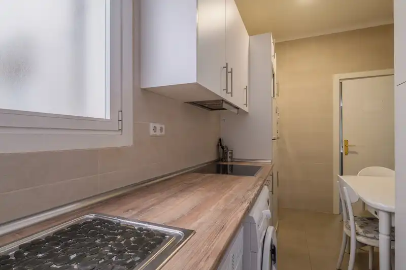Küche von Wohnung zum Verkauf in Madrid mit Heizung, Terrasse und Möbliert