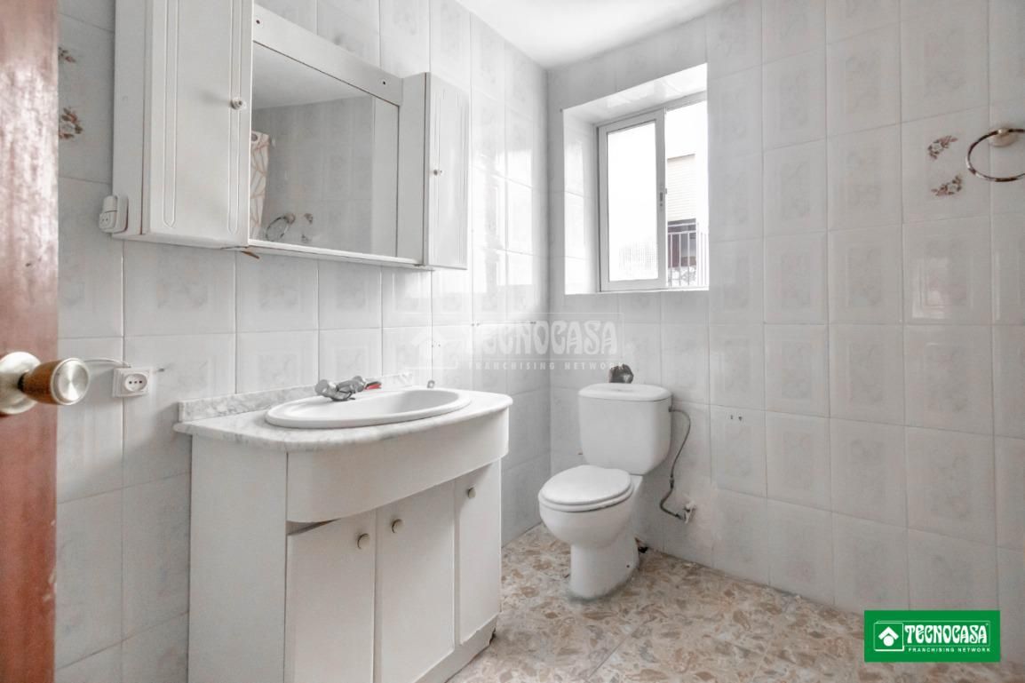 Bany de Casa o xalet en venda en Colomera amb Aire condicionat, Calefacció i Terrassa