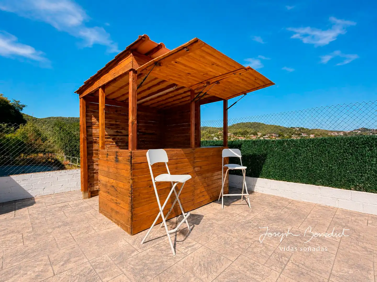 Terrassa de Casa o xalet en venda en Sant Vicenç Dels Horts amb Aire condicionat, Calefacció i Jardí privat