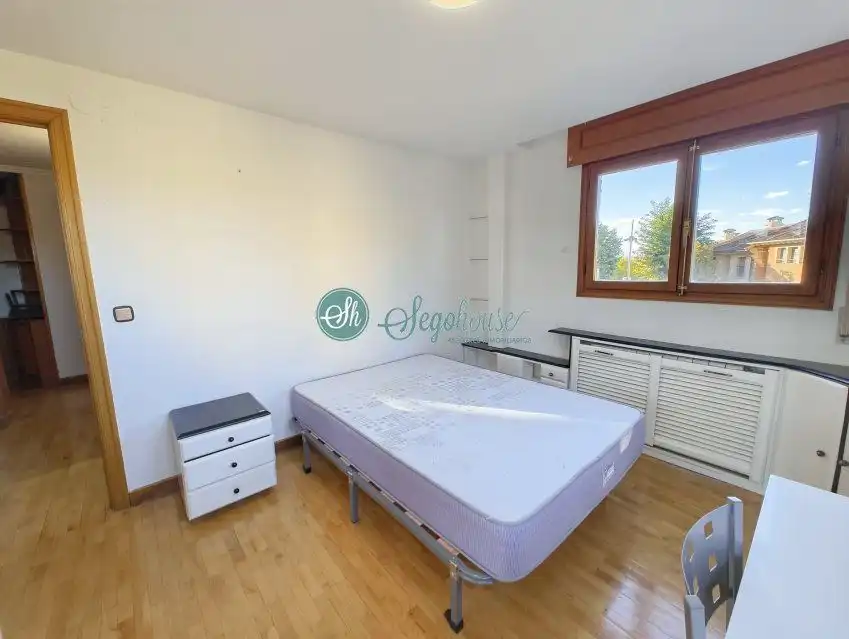 Habitación de Piso en venta en Plaza Mayor - San Agustín