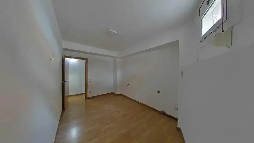 Study for sale in Barcelona