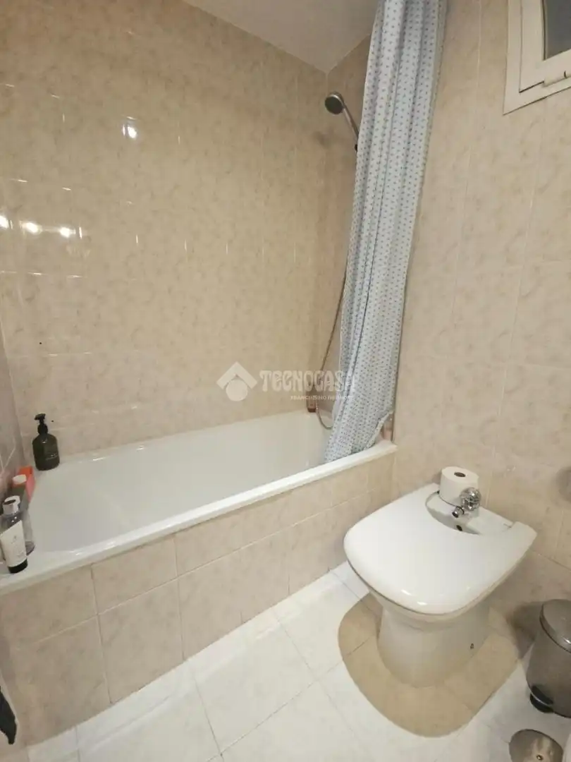 Baño de Piso en venta en Getafe con Aire acondicionado, Calefacción y Parquet