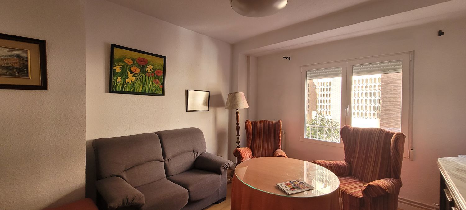 Living room of Flat for sale in  Albacete Capital  with Air Conditioner, Heating and Storage room