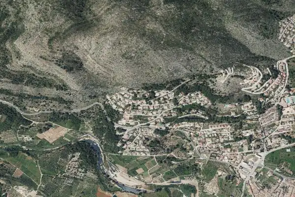 Piso en venta en Alcalalí