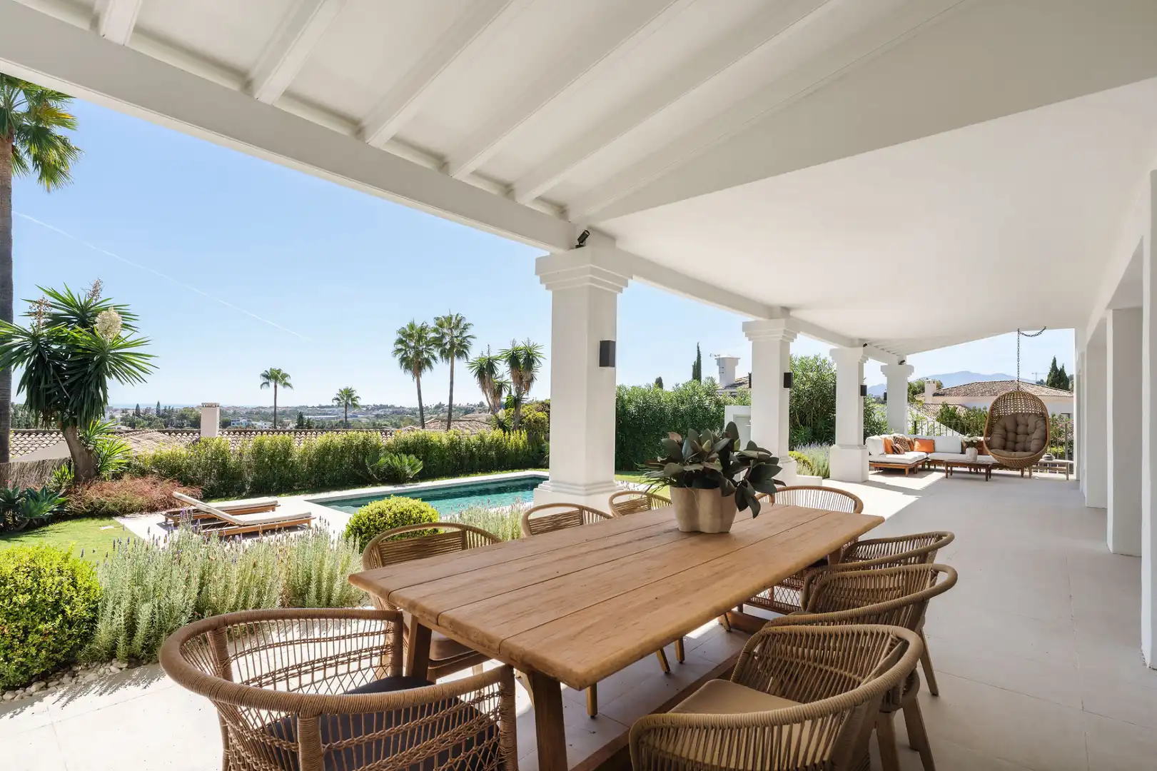Chalet con piscina en venta en Nueva Andalucía, imagen 9