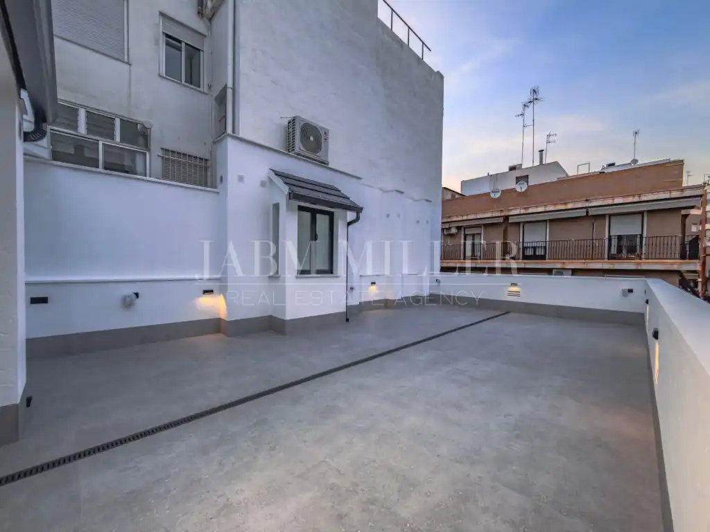 Terrace of Attic for sale in Elche / Elx  with Air Conditioner, Heating and Terrace