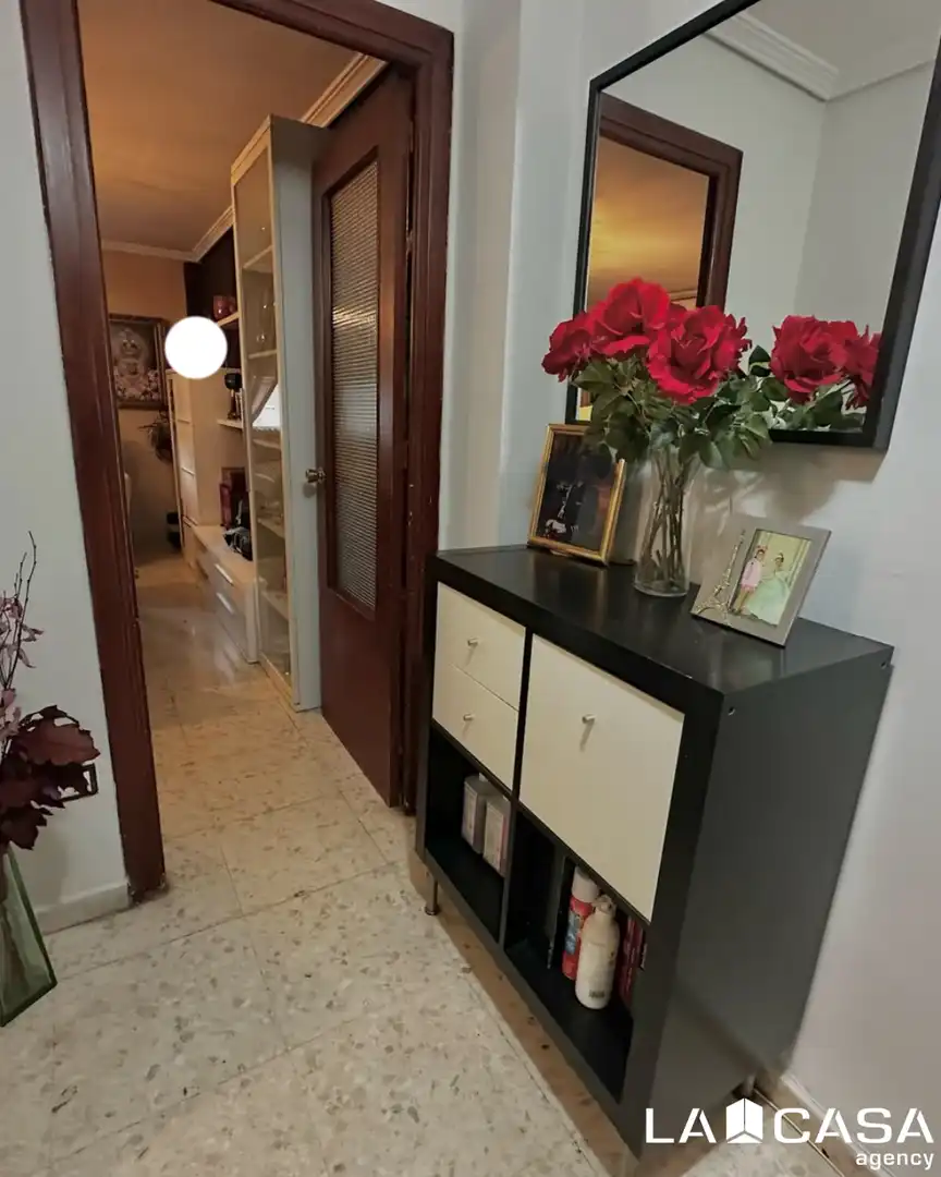 Piso en venta en Sevilla con Balcón