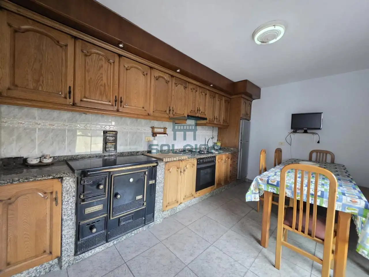Cocina de Casa o chalet en venta en Xunqueira de Ambía con Calefacción, Jardín privado y Balcón