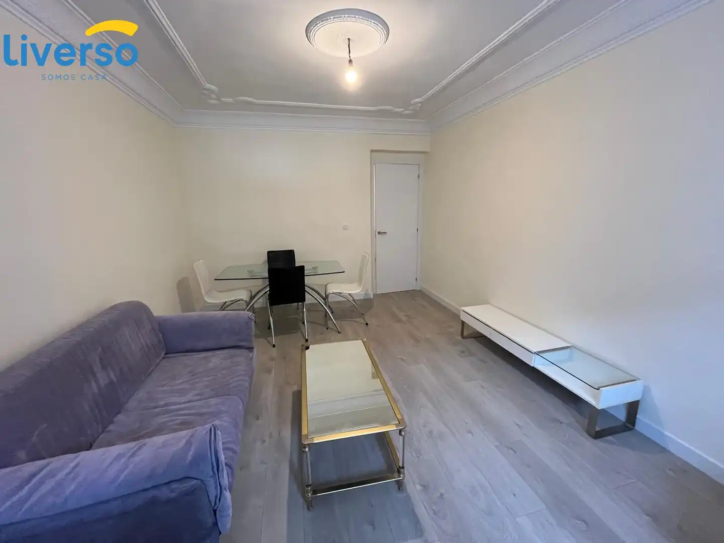 Room in Calle LAS CALZADAS, Villa Pilar