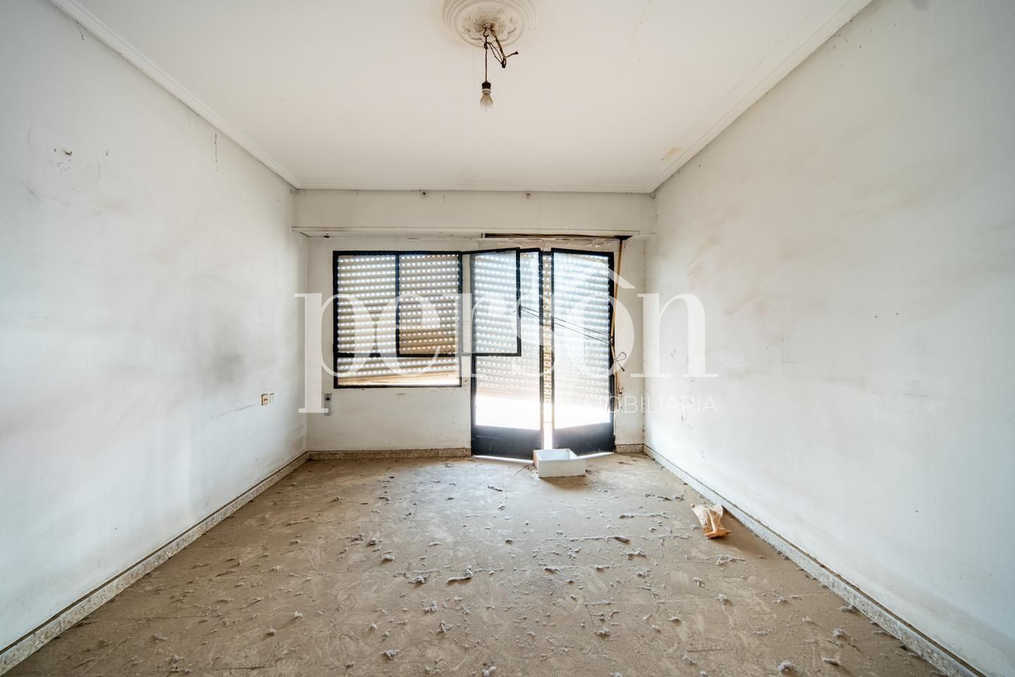 Bedroom of Flat for sale in  Valencia Capital  with Balcony