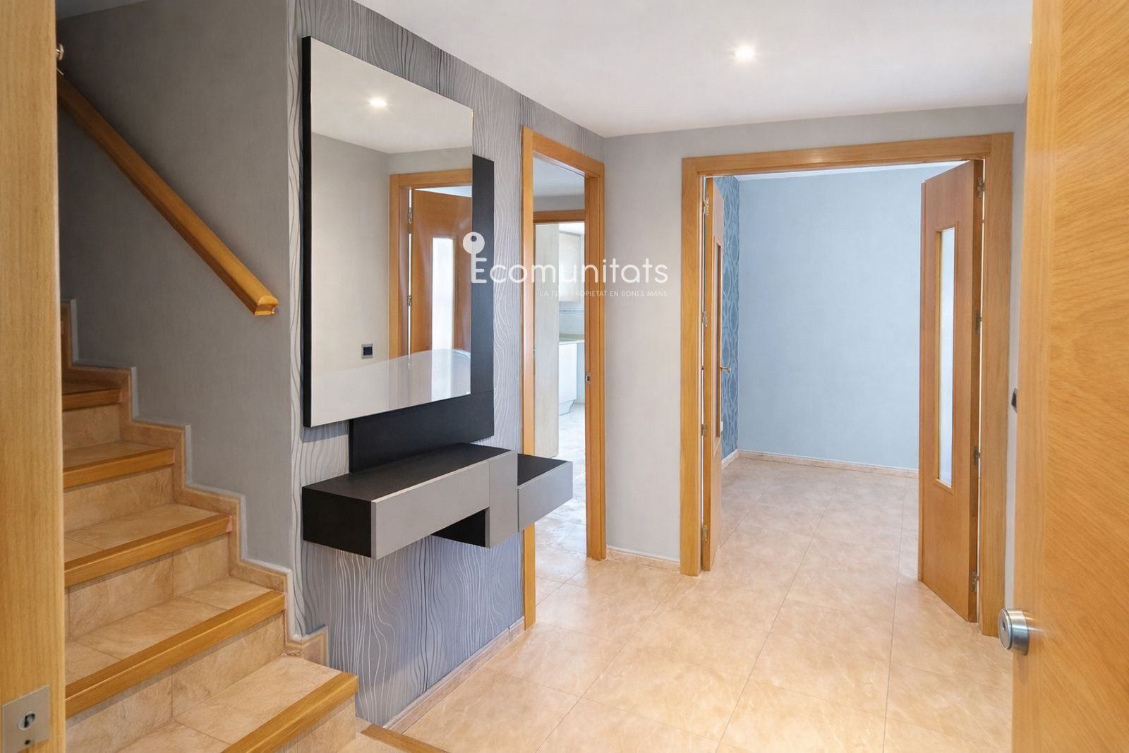 Attic for sale in Tortosa  with Air Conditioner, Terrace and Storage room