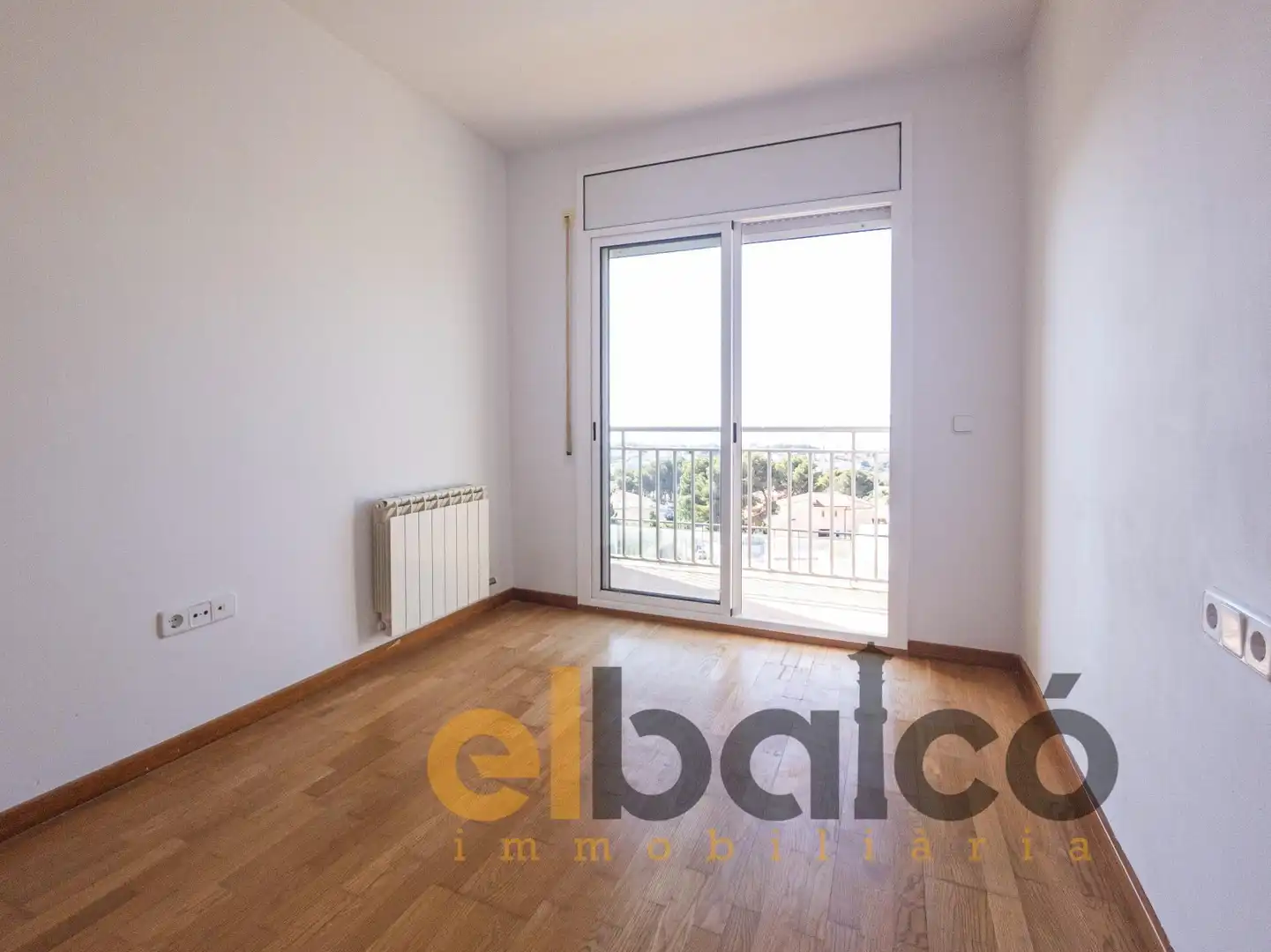 Dormitori de Casa adosada en venda en Calafell amb Calefacció, Jardí privat i Parquet