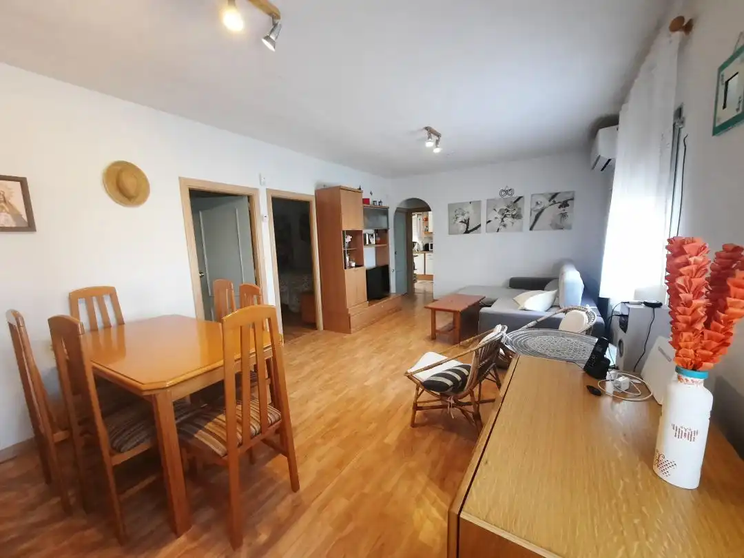 Vista exterior de Casa o chalet en venta en Escalona con Aire acondicionado, Calefacción y Amueblado