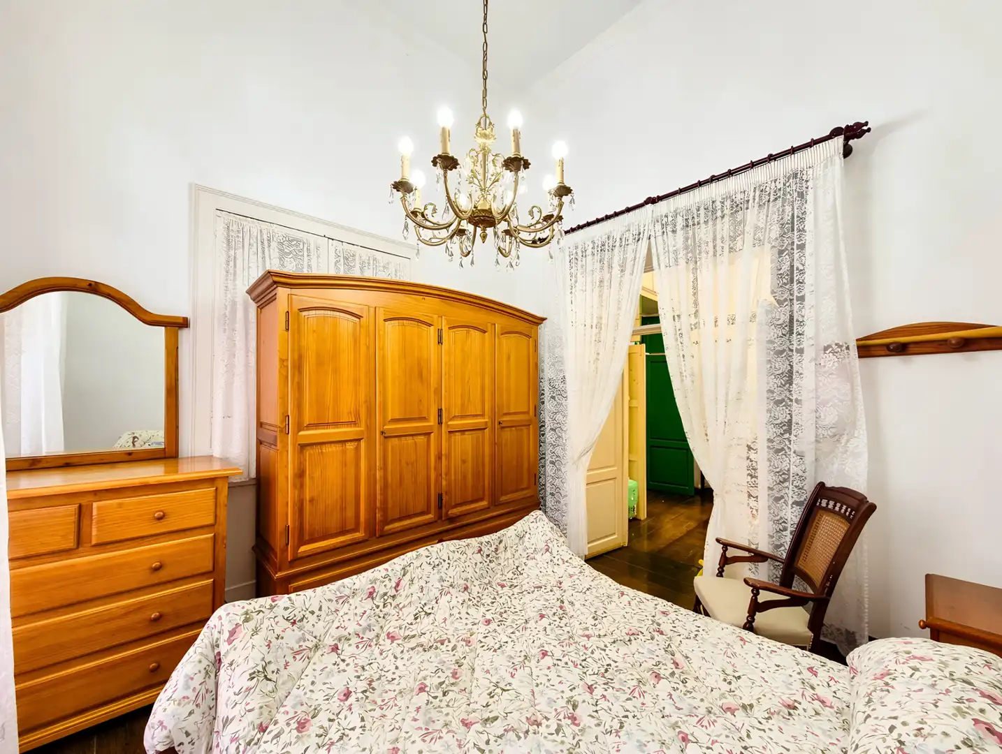 Dormitori de Casa o xalet en venda en Las Palmas de Gran Canaria amb Terrassa, Traster i Moblat