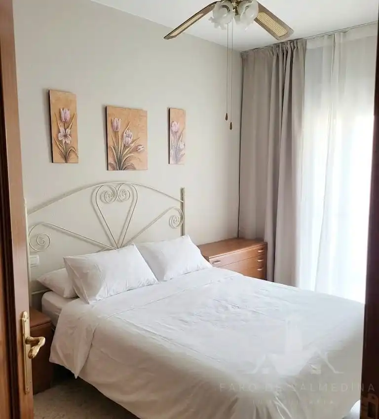 Habitación de Apartamento en venta en Playa de la Regla