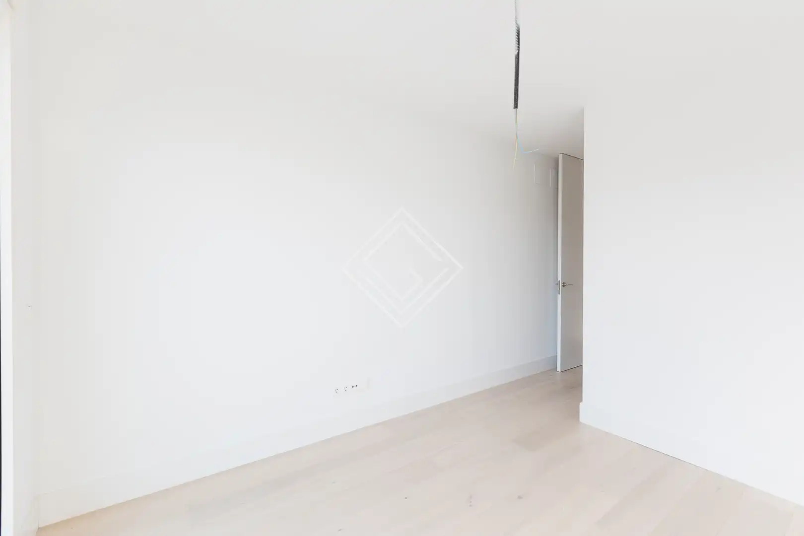 Dúplex en venta en Madrid con Aire acondicionado, Terraza y Trastero