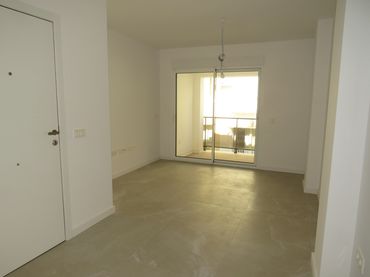 Bajo con ascensor en venta en Puerto Deportivo