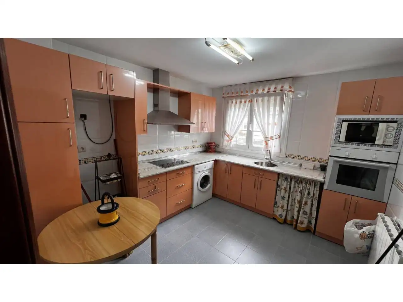 Kitchen of Detached homes for sale in Espinosa de los Monteros  with Heating, Private garden and Terrace