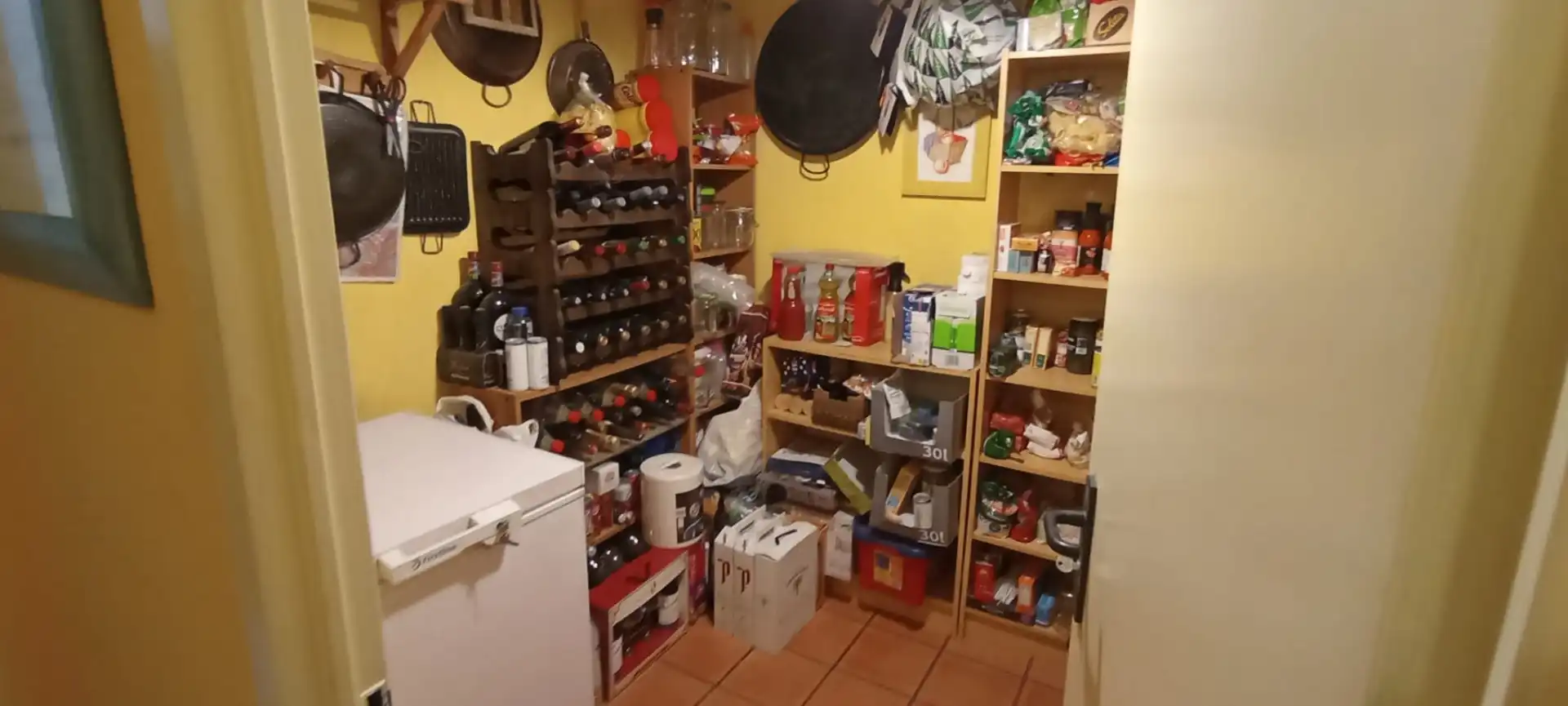 Cuina de Casa adosada en venda en Simancas amb Calefacció, Jardí privat i Parquet