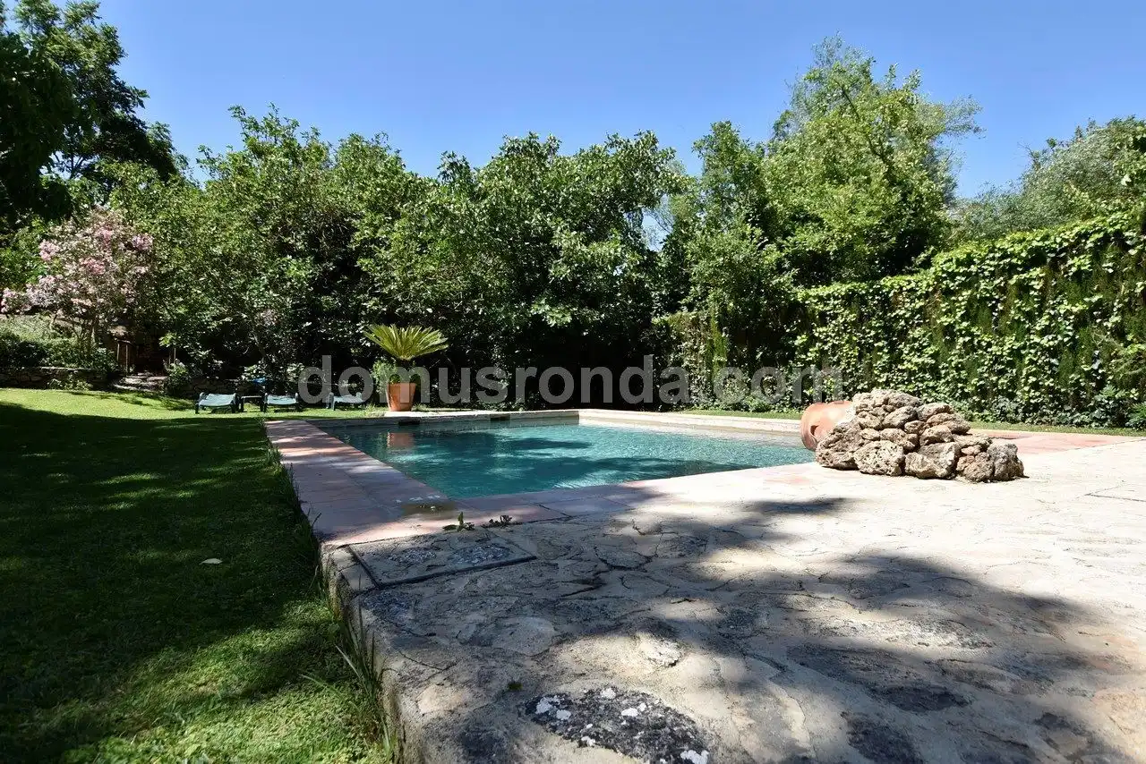 Garden of Houses for sale in Ronda  with Air Conditioner, Heating and Terrace
