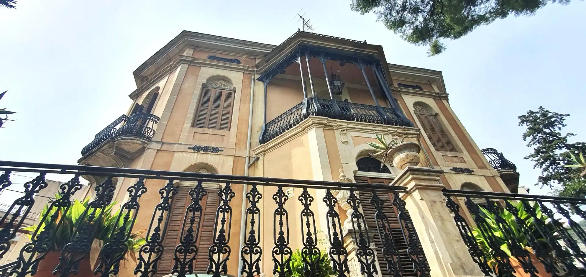 Vista exterior de Casa o xalet en venda en Alcoy / Alcoi amb Jardí privat, Terrassa i Traster