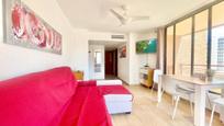 Bedroom of Flat for sale in Benidorm  with Air Conditioner, Terrace and Community pool